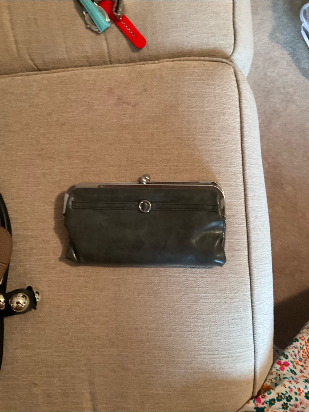Leather Kiss-Lock Clutch Wallet - Charcoal